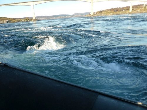 Wilde Wasser im Saltstraumen.